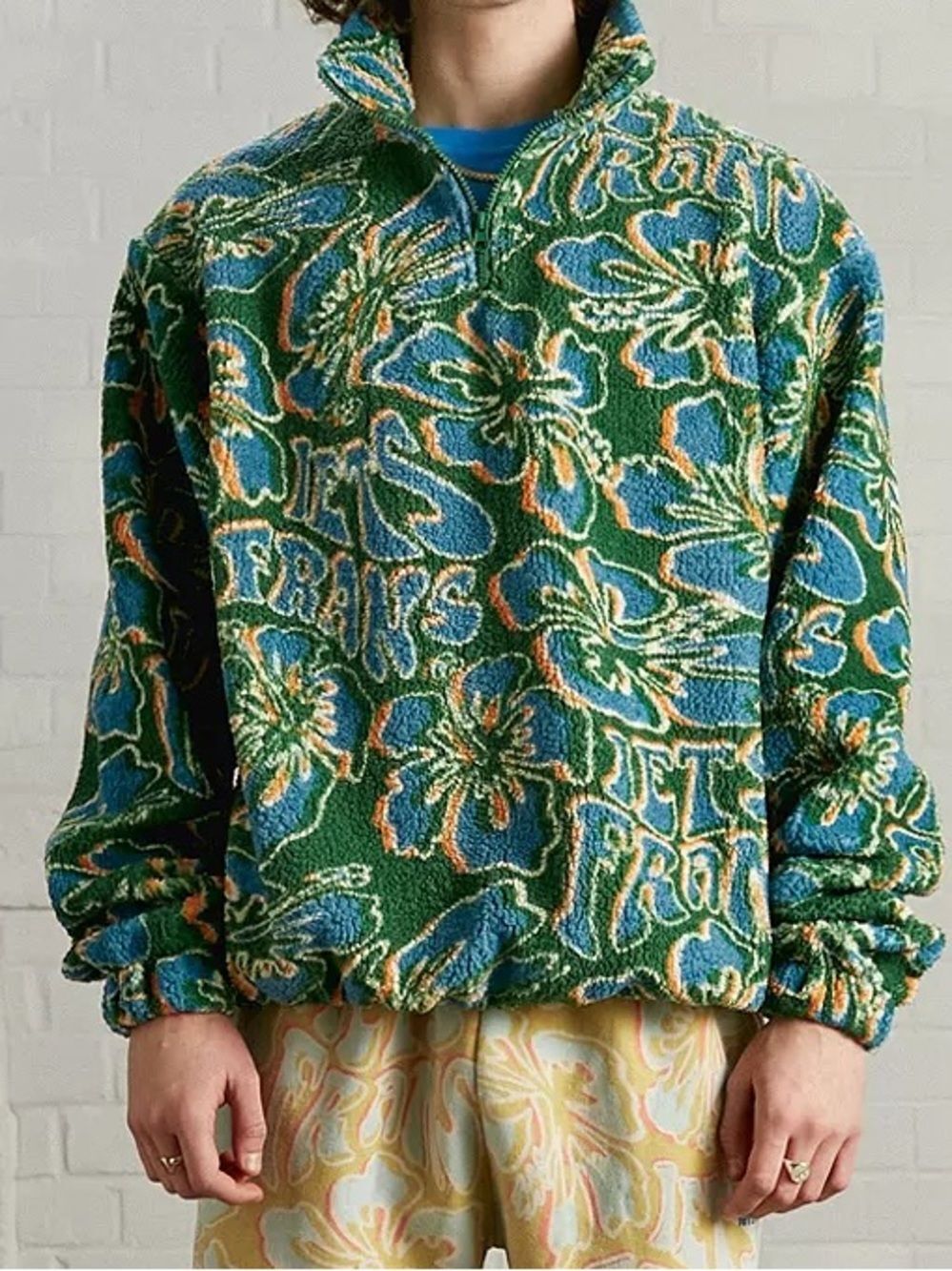 NWT Urban Outfitters iets frans... Hibiscus Zip Mock Neck Fleece Sweater . Small